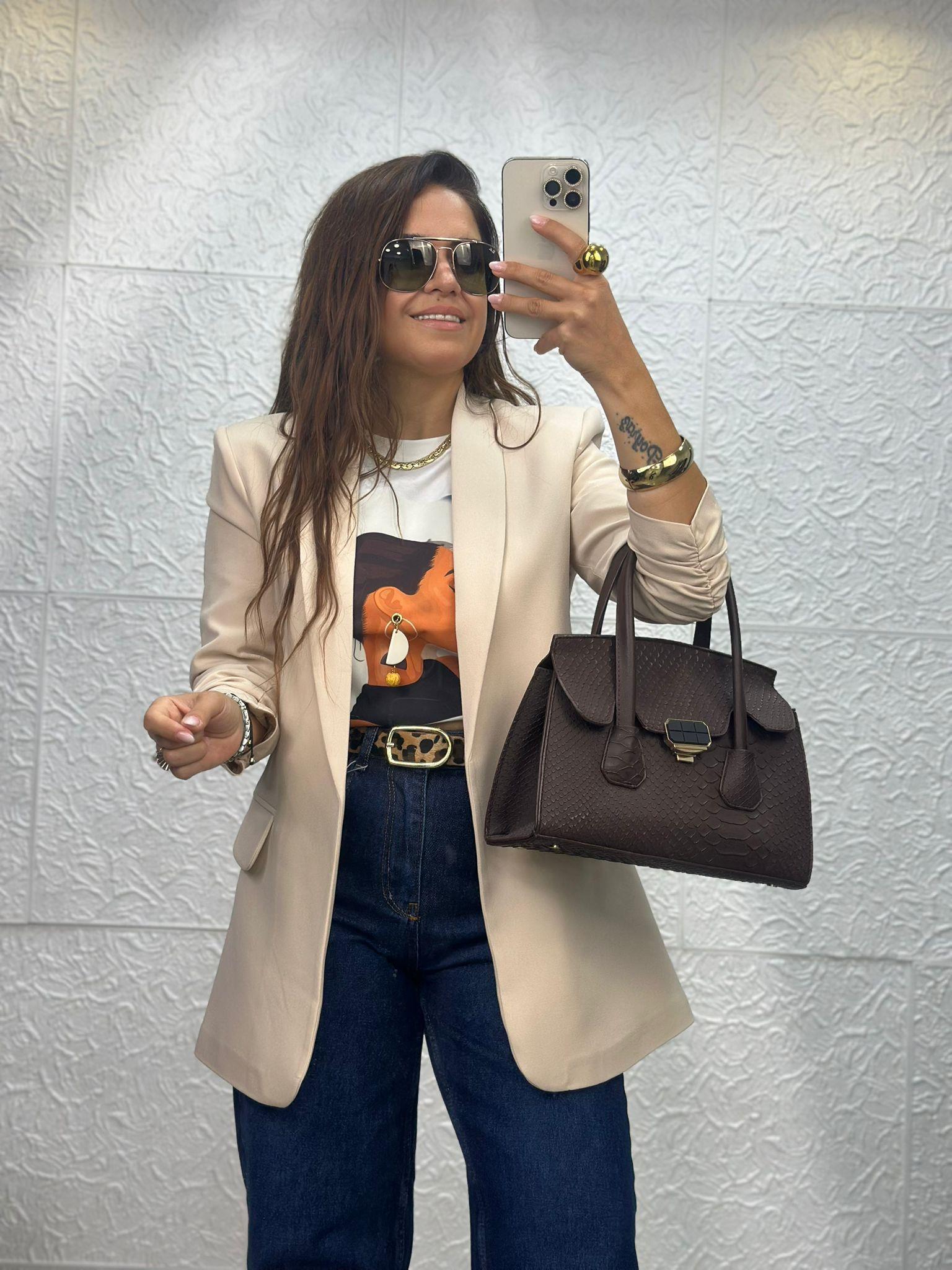 Kolu Büzgülü Krem Blazer Ceket