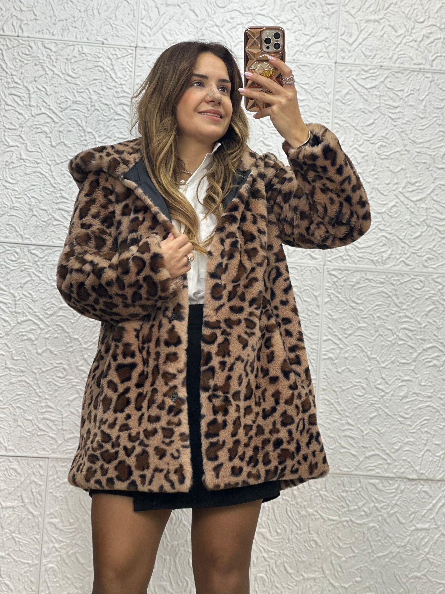 Leopar Desen Kapüşonlu Kahve Yumoş Kürk