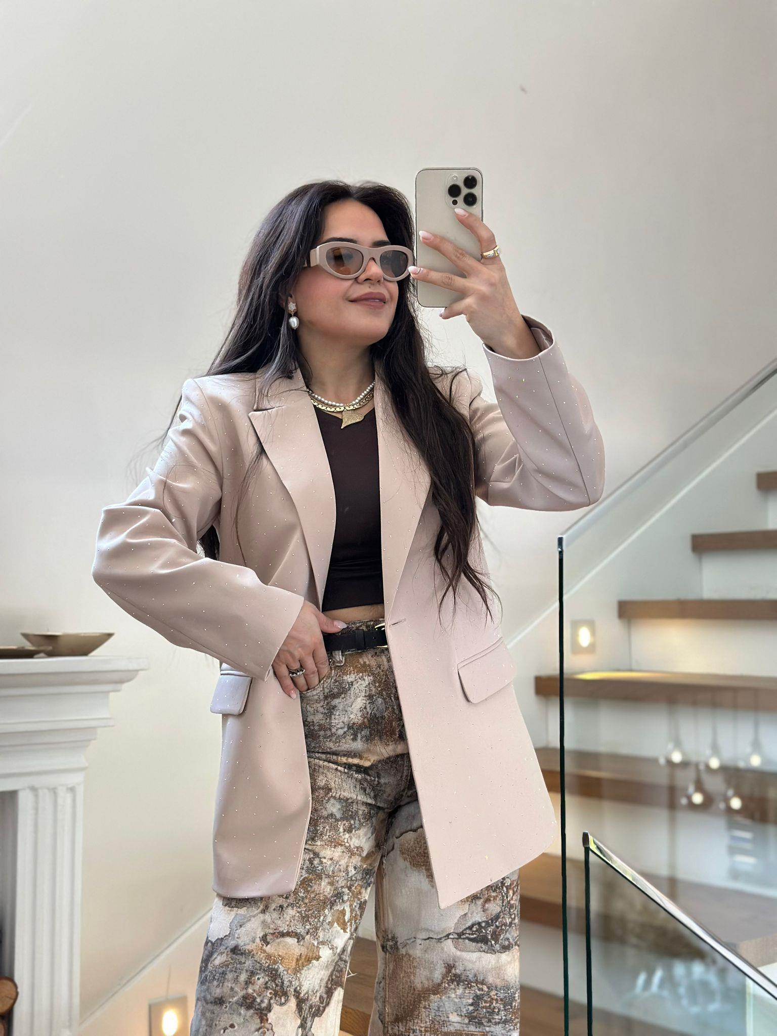 Taşlı Bej Blazer Ceket