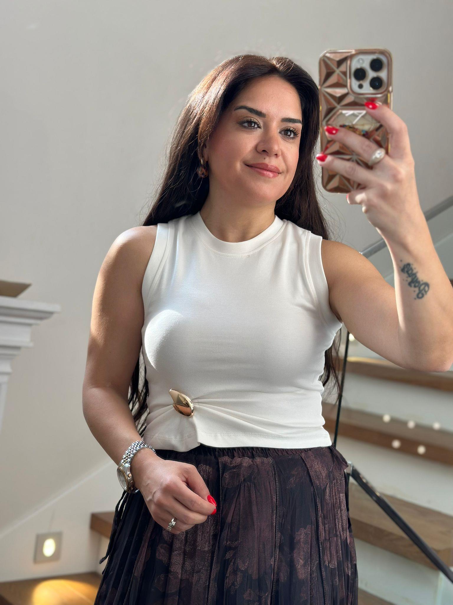Tokalı Beyaz Atlet Bluz
