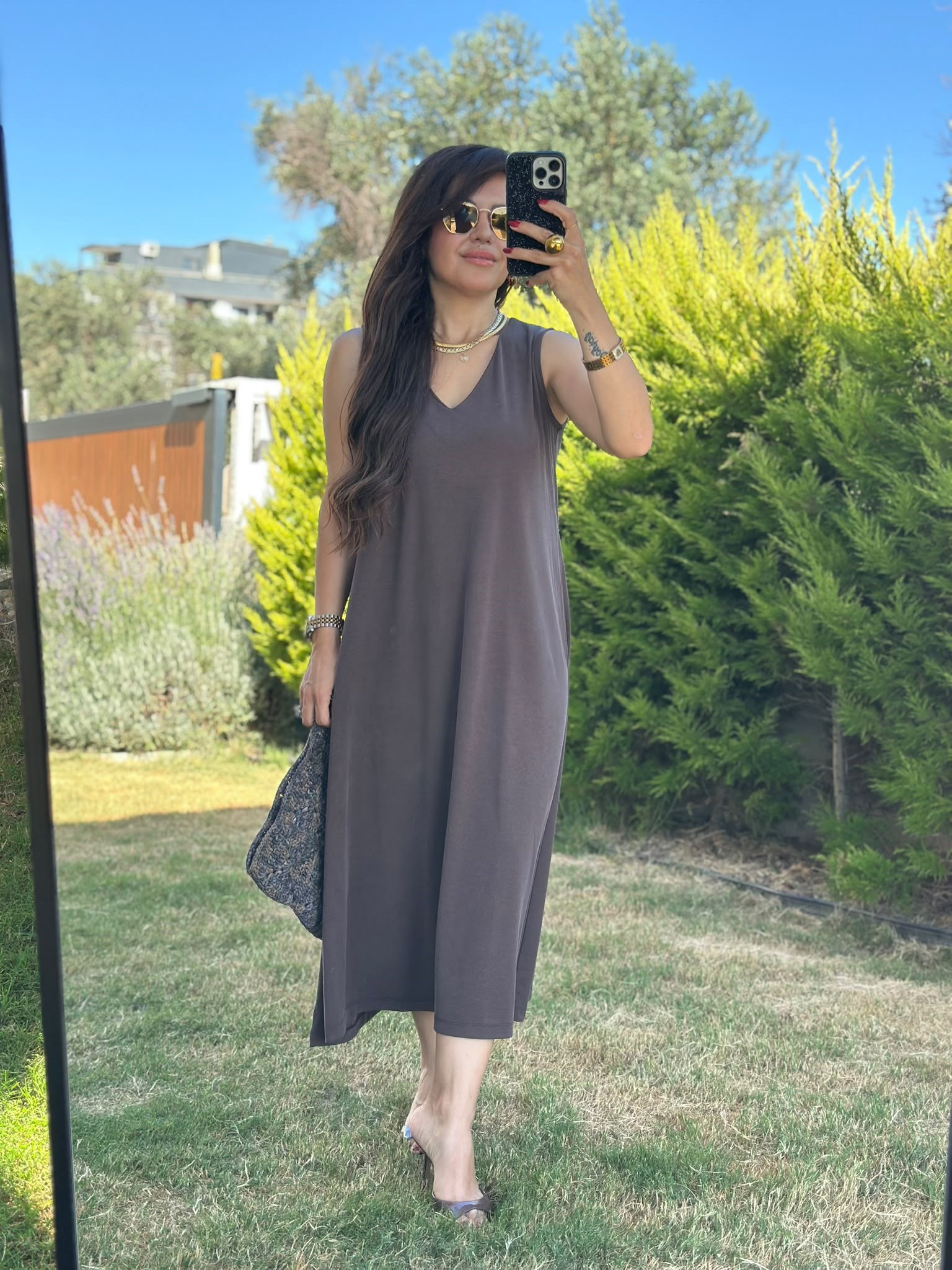V Yaka Kahve Modal Elbise