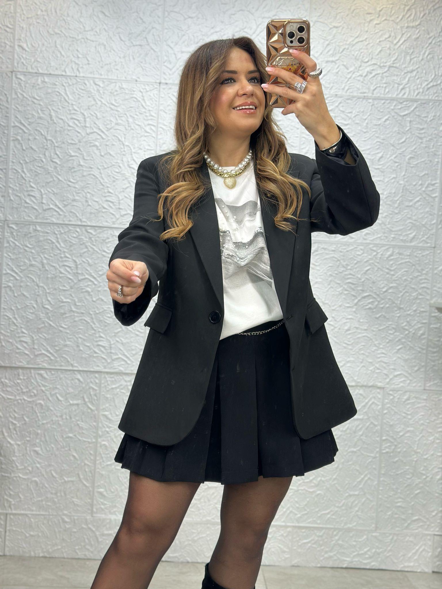 Beli Kemerli Siyah Blazer Ceket