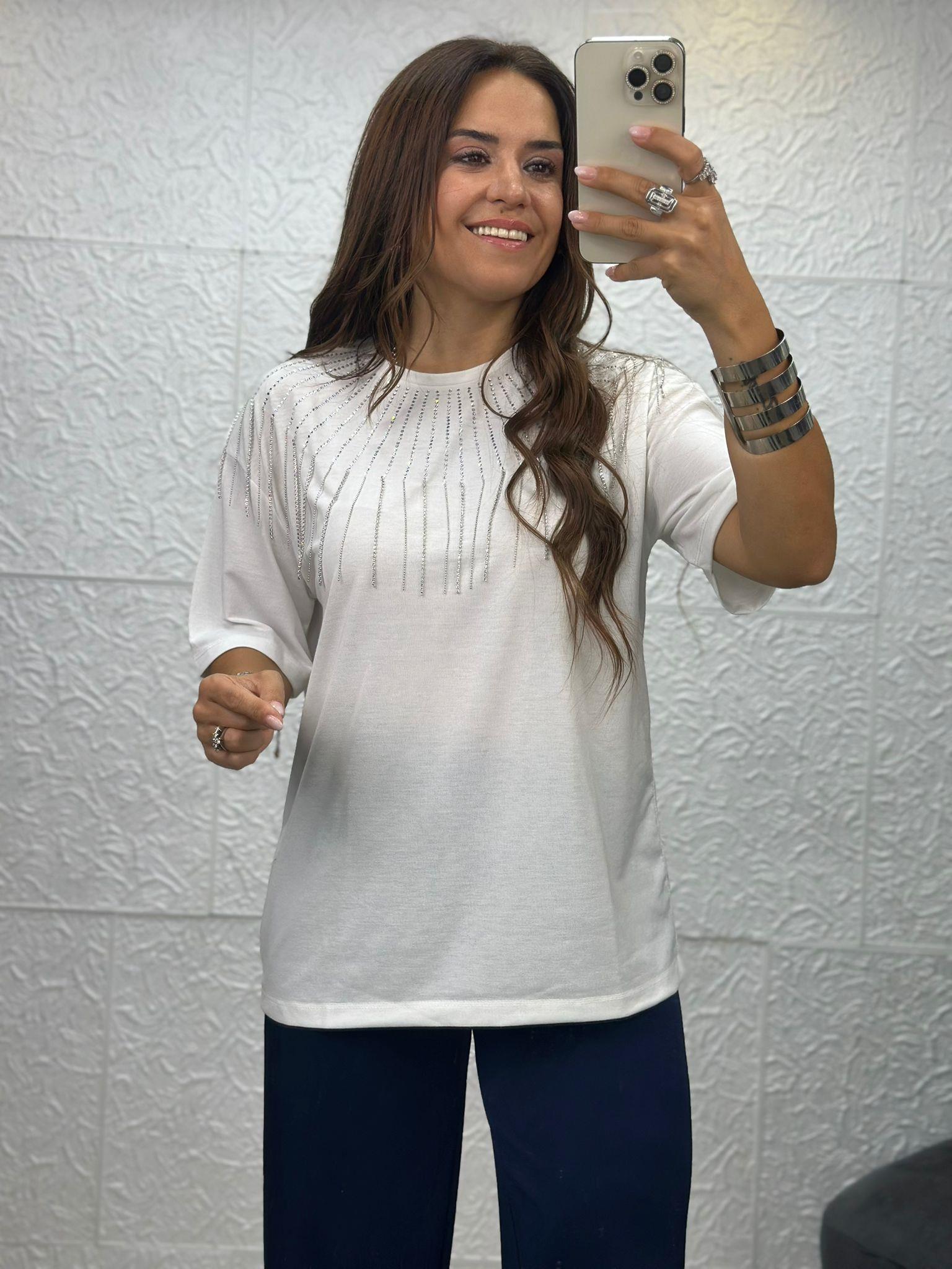 Beyaz Taşlı Tshirt
