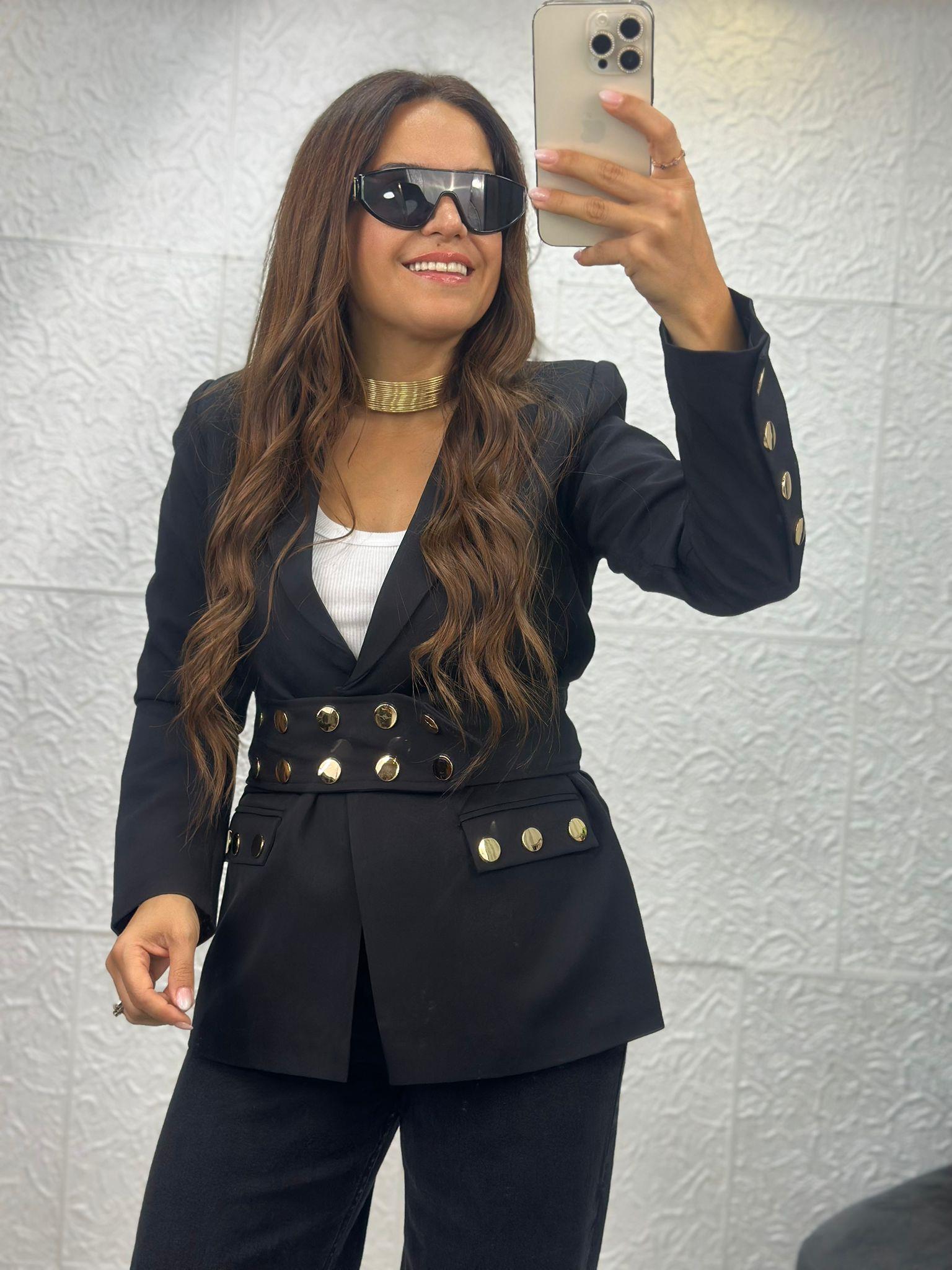 Kemerli Siyah Blazer Ceket