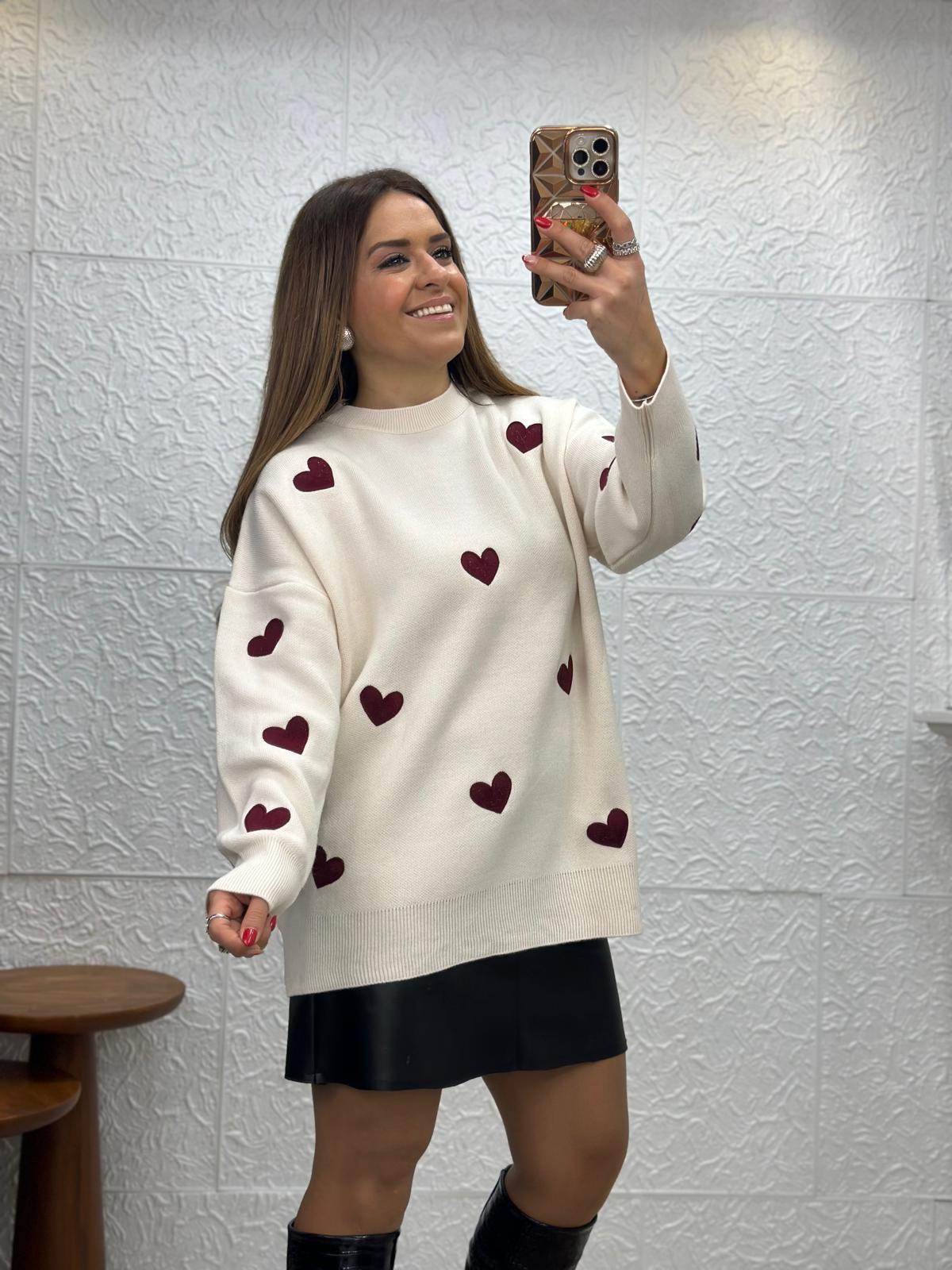 Krem Bordo Kalp Nakışlı Kazak