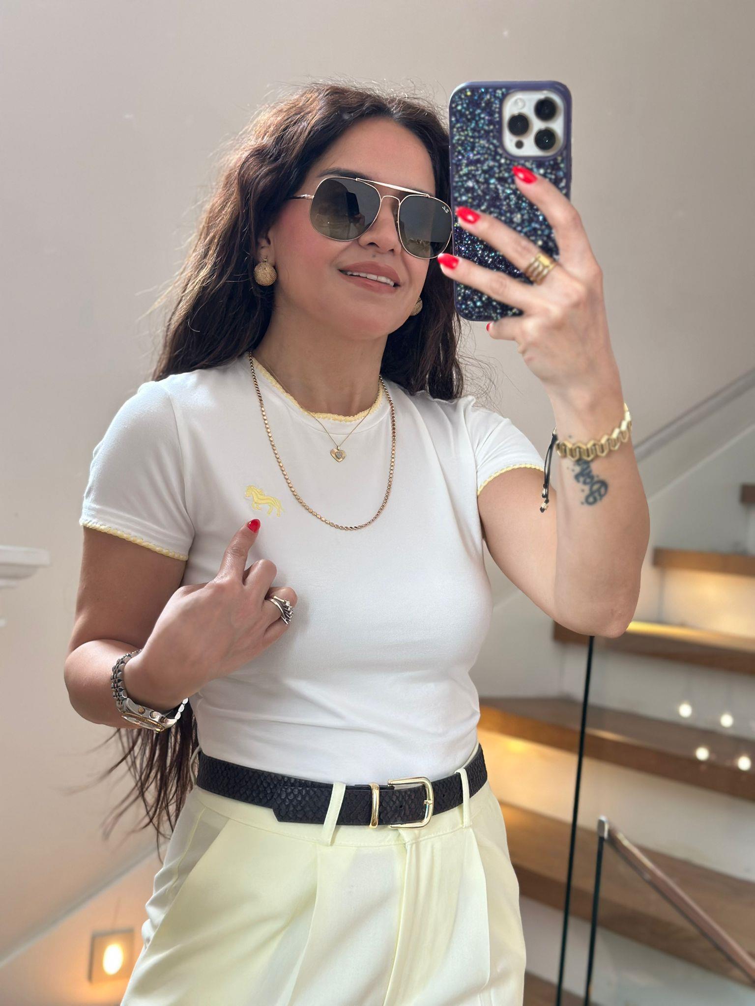 Sarı Beyaz Crop Bluz