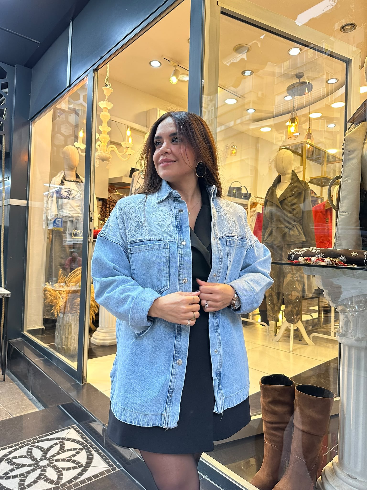 Tül Detaylı Mavi Denim Ceket
