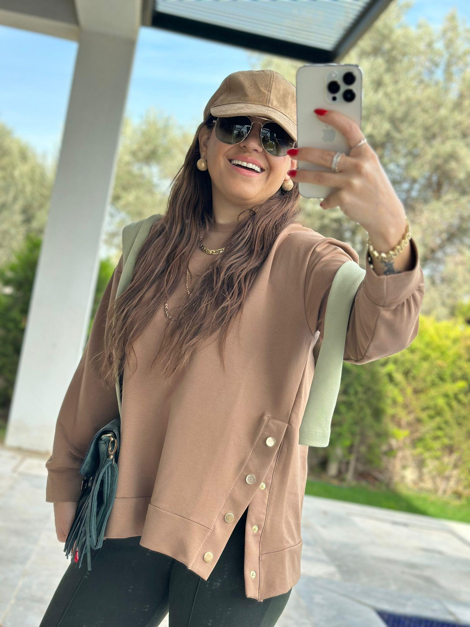 Yanları Çıtçıtlı Kahve Sweatshirt