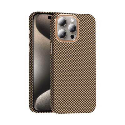 Apple iPhone 15 Pro Max Uyumlu Kılıf M-safe Şarj Özellikli Karbon Fiber Görünümlü Zore Gros Kapak