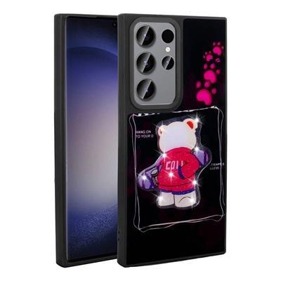 Galaxy S23 Ultra Uyumlu Kılıf Parlayan Kabartmalı İkonik Figürlü Zore Amas Silikon Kapak