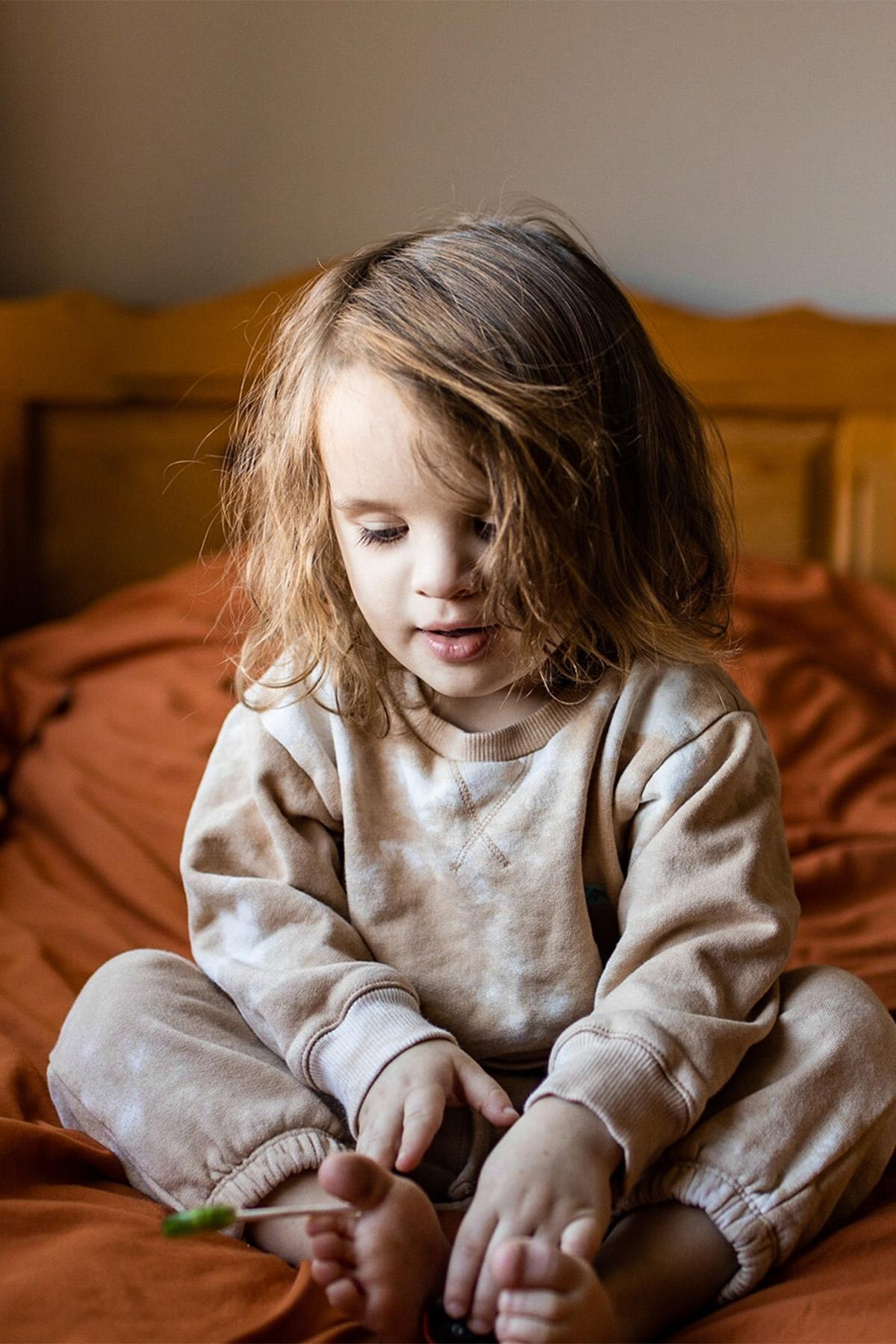 Antebies / Bej Batik Sweatshirt ve Pantolon Set Bej