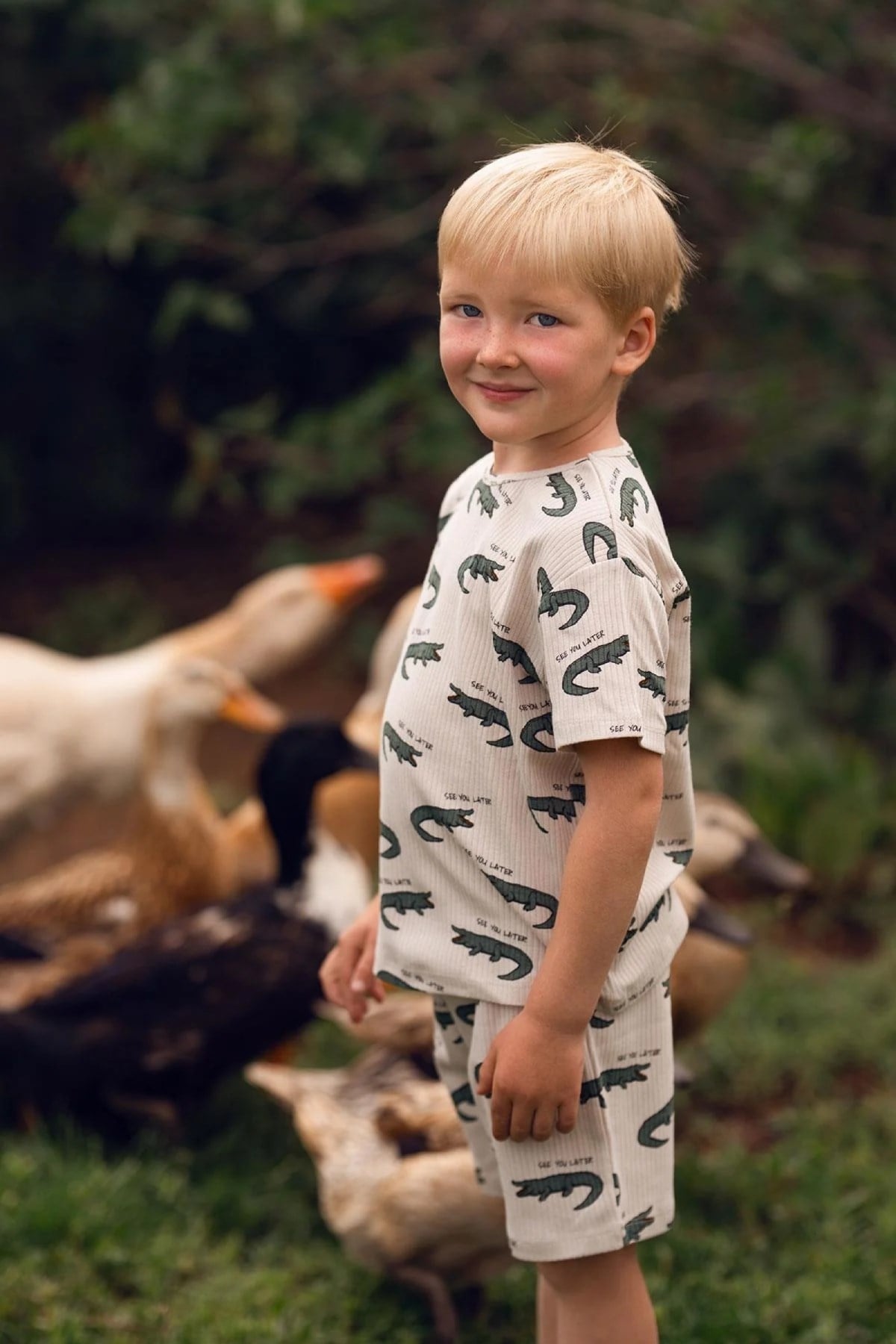 Antebies / Timsah Kısa Kollu Tshirt Şort Pijama Takımı Yeşil