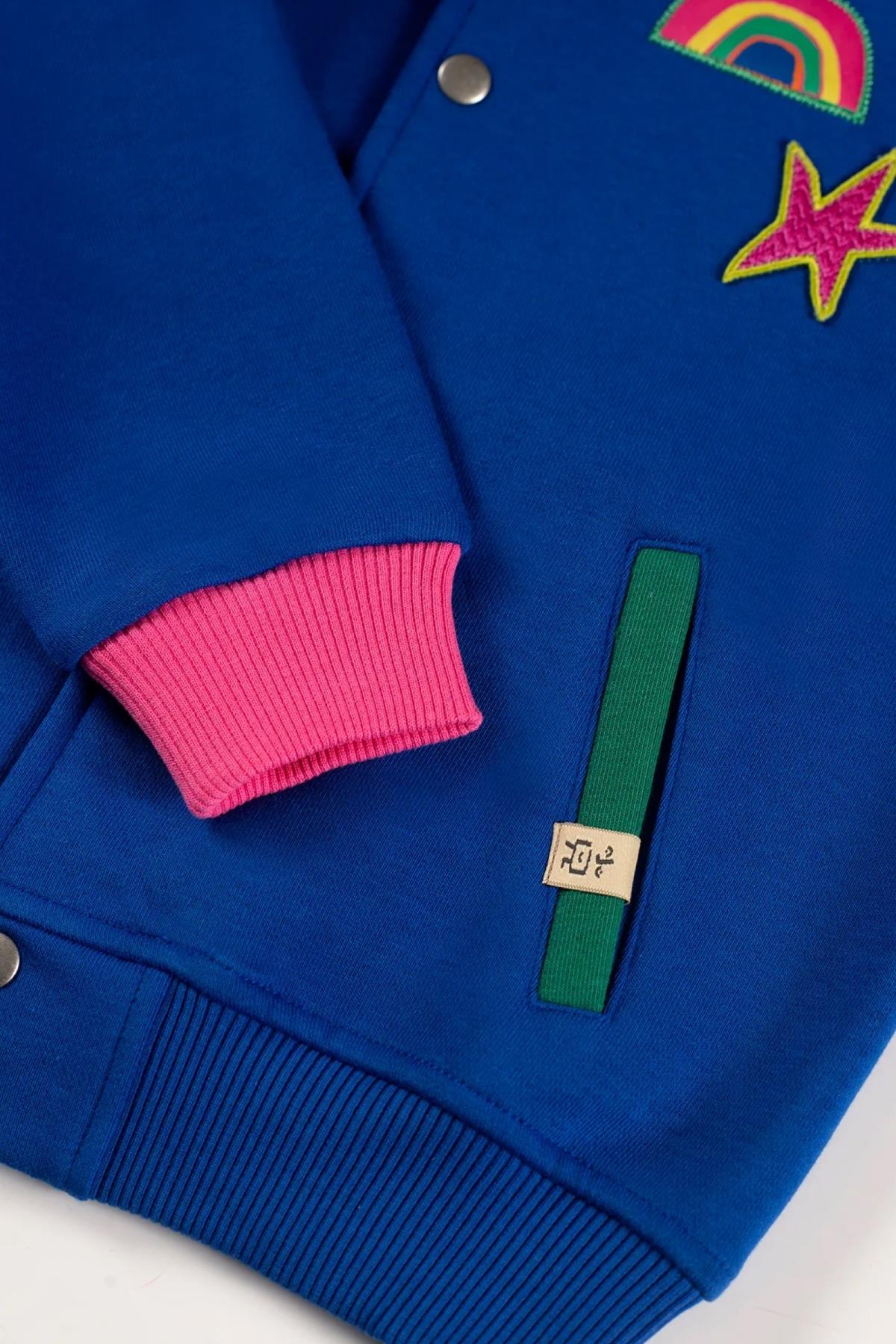 Beetlebeez / Çocuk Saks Mavi Bomber Ceket - Nakış ve Aplike Detaylı - Kontrast Renk Cep ve Manşetli MaviPembe