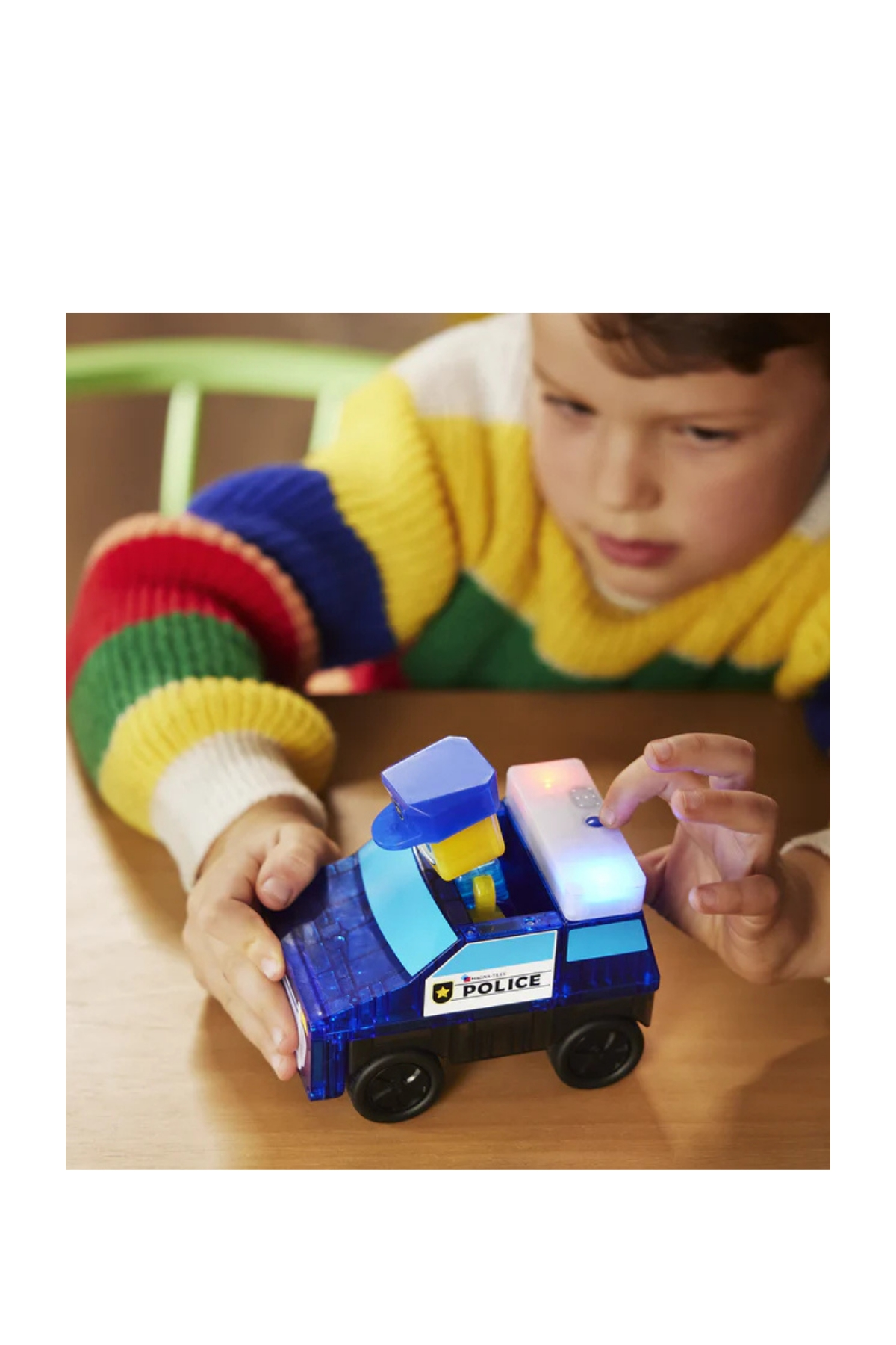 MAGNATILES® - Police Station - 35 Parça Çok Renkli