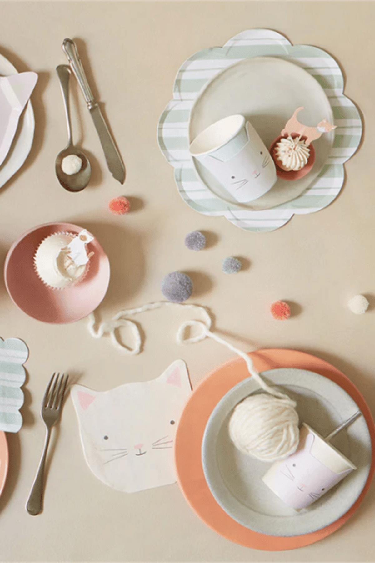 Meri Meri - Cat Plates - Kedi Tabaklar - 8li Çok Renkli