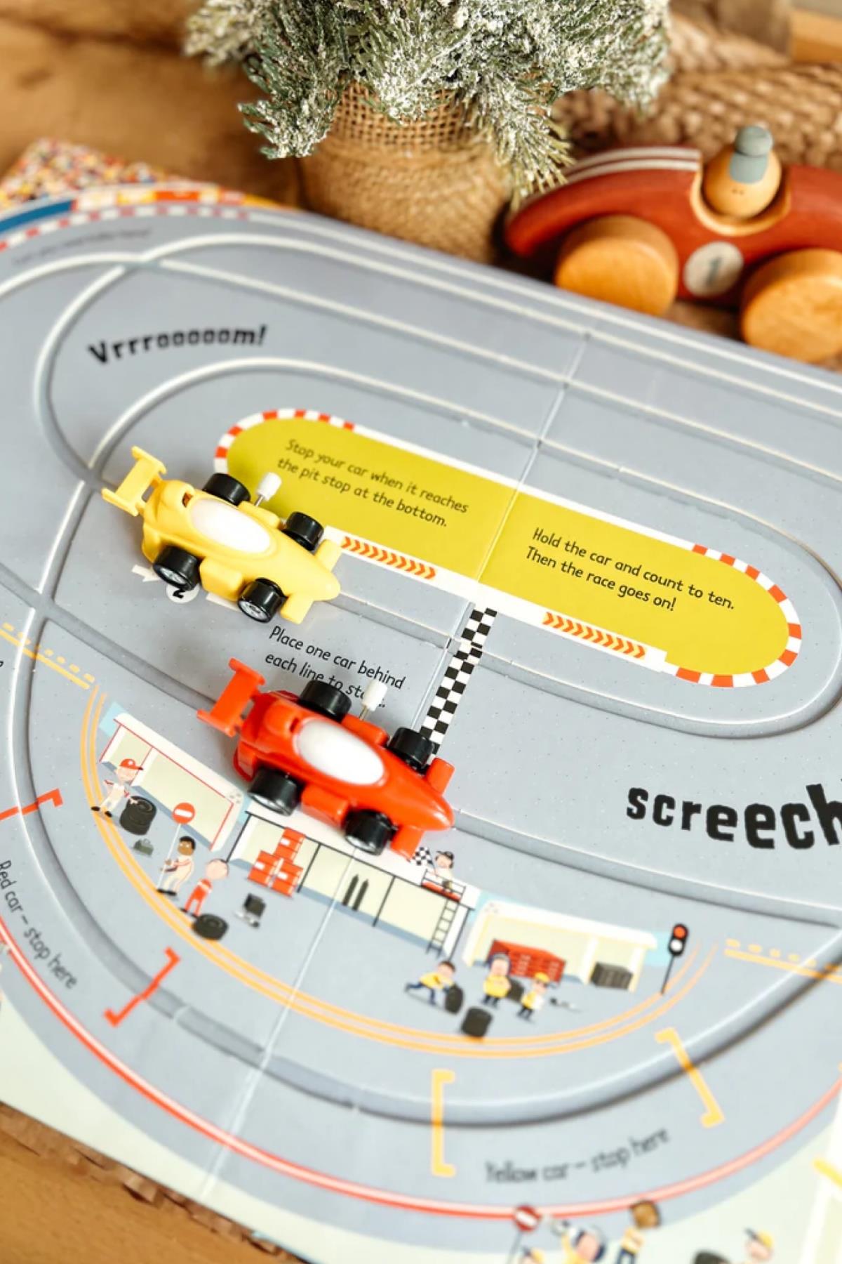 Usborne /Wind-Up Racing Cars Çok Renkli