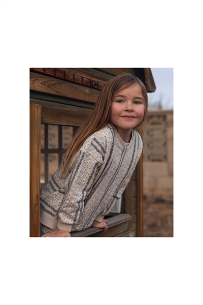 Antebies/ Dikey Çiçek Sweatshirt Krem