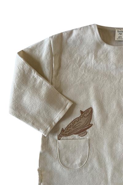 Auntie Me / PERFECTLY PALE ‘WHALE SURFING FLANNEL SHIRT100% organic cotton flannel-GOTS certified Krem