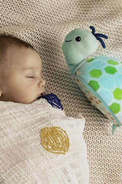 B.Toys Sesli ve Işıklı Uykucu Kaplumbağa Çok Renkli