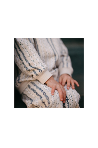 Antebies / Dikey Çiçek Sweatshirt Pantolon Set Krem