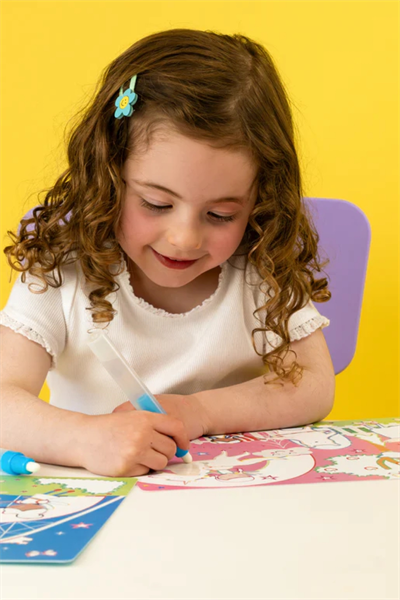 Floss & Rock Renk Değiştiren Sulu Boyalı Oyun Mat / Rainbow Fairy Çok Renkli