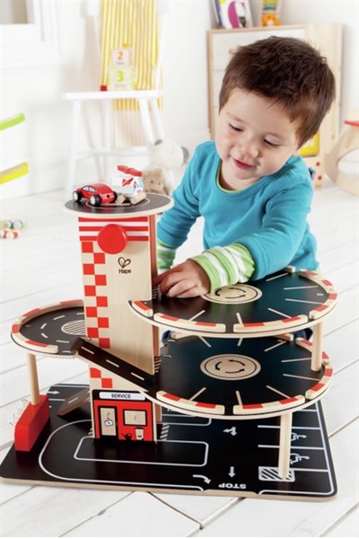 Hape Park & Go Oyuncak Garaj Çok Renkli