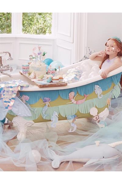 Meri Meri - Mermaid Garland - Deniz Kızı Asılan Süs Çok Renkli