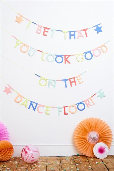 Meri Meri - Neon Letter Garland Kit - Neon Simli Harf Seti Çok Renkli