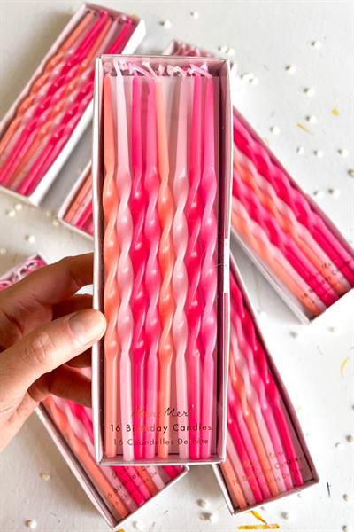 Meri Meri - Pink Twisted Long Candles - Pembe Kıvrımlı Uzun Mumlar - 16lı Çok Renkli