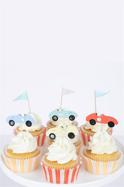 Meri Meri - Race Car Cupcake Kit - Yarış Arabası Cupcake Kit -24lü Çok Renkli