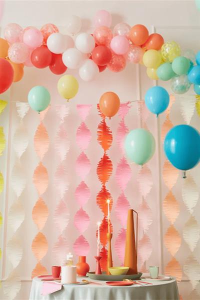 Meri Meri - Rainbow Twisty Fringe Garland - Gökkuşağı Kıvrımlı Püsküllü Asılan Süs Çok Renkli