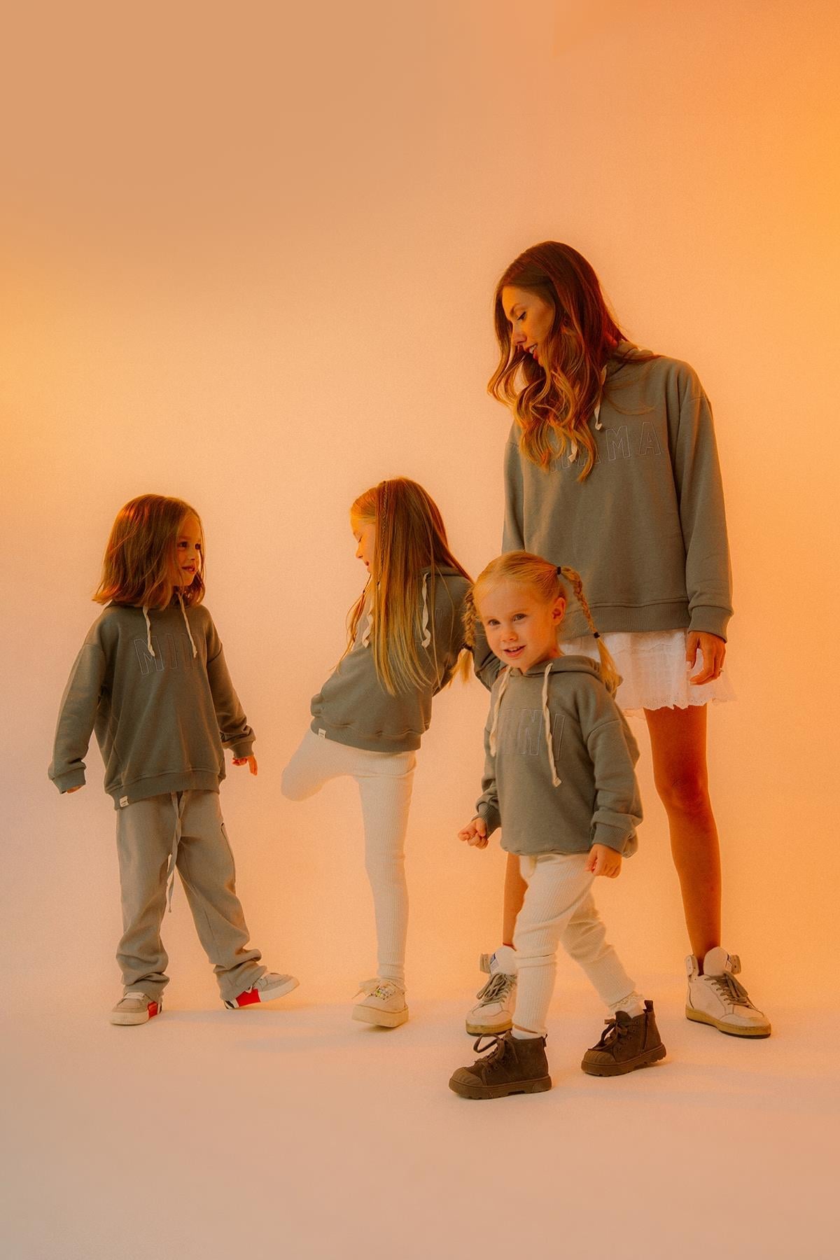 Lavra Studio / ARIA MAMA SWEATSHIRT Gri