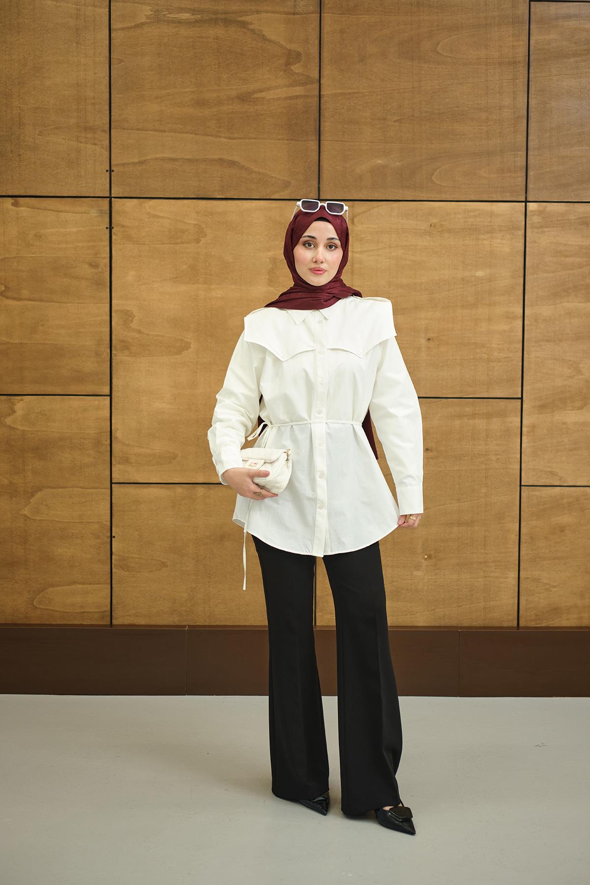 Roba Detaylı Kemerli Regular Poplin Gömlek Beyaz