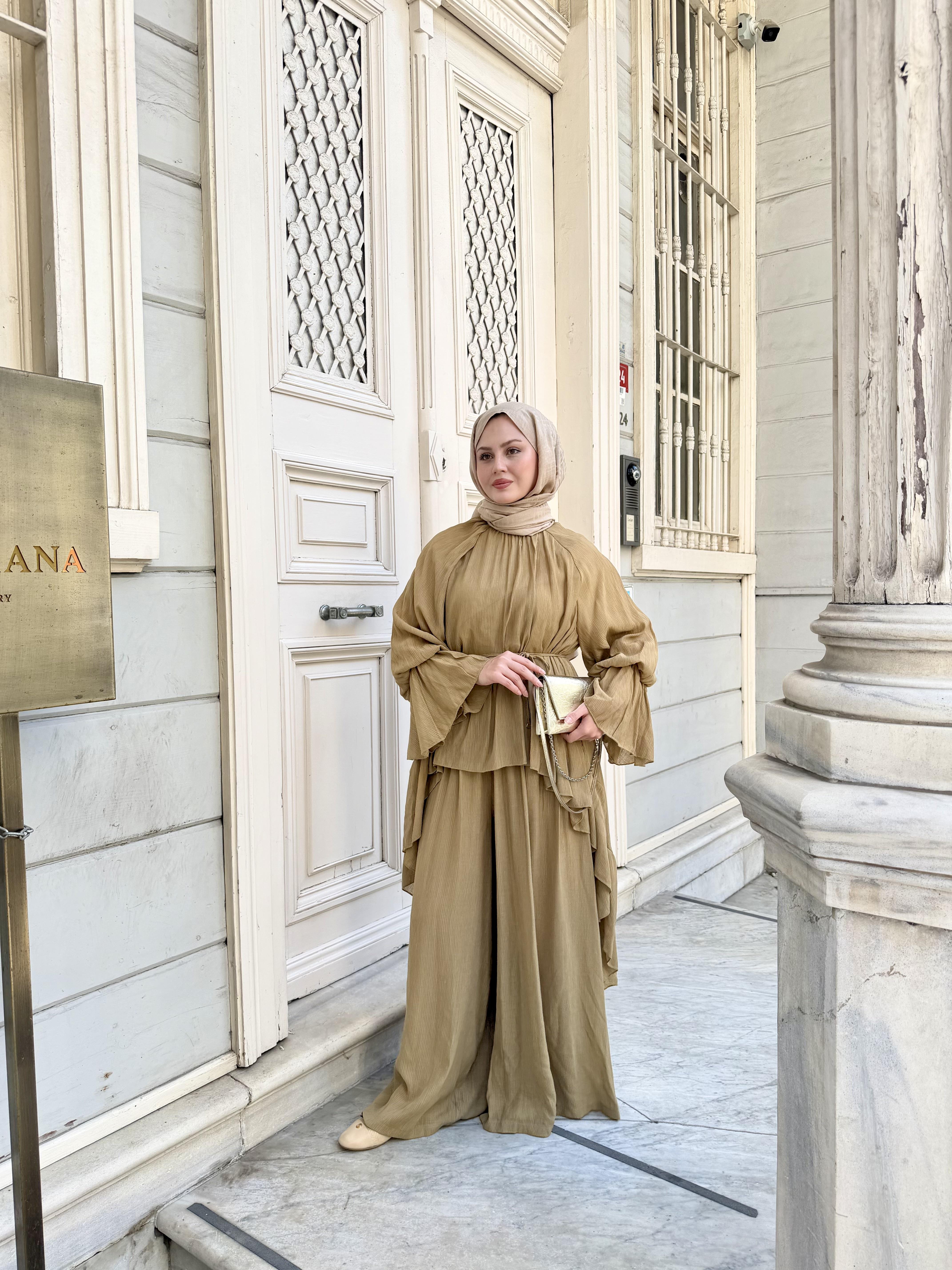 Tül Detay Bel Bağlamalı Pantolonlu Takım Yağ Yeşil