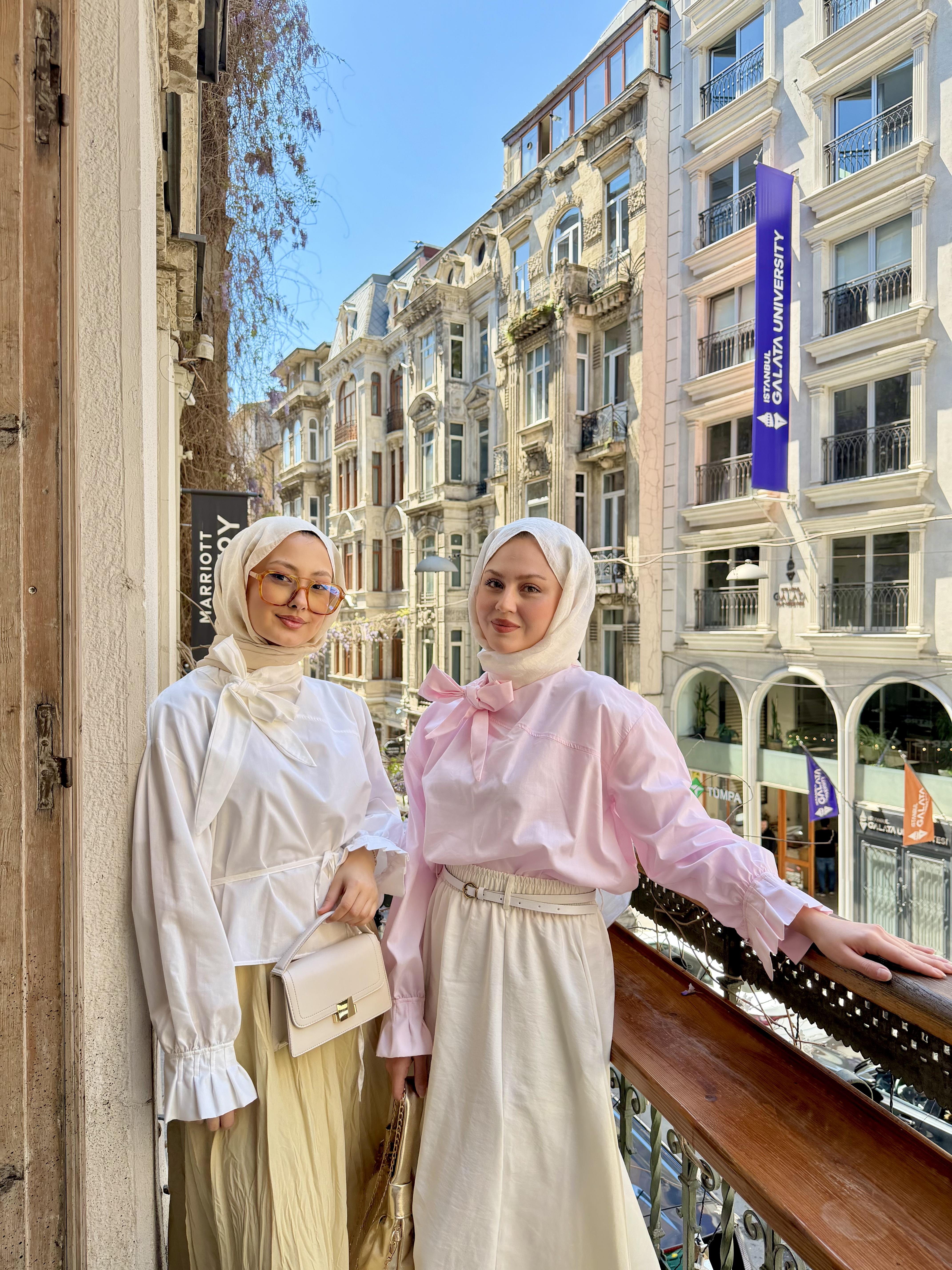 Yaka Bağlamalı Çima Detay Bel Bağlamalı Bluz Pembe