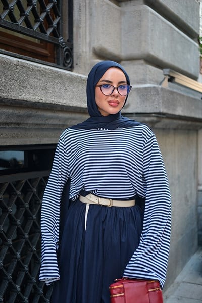 Likralı Kalın Çizgili Uzun Kollu Body Lacivert