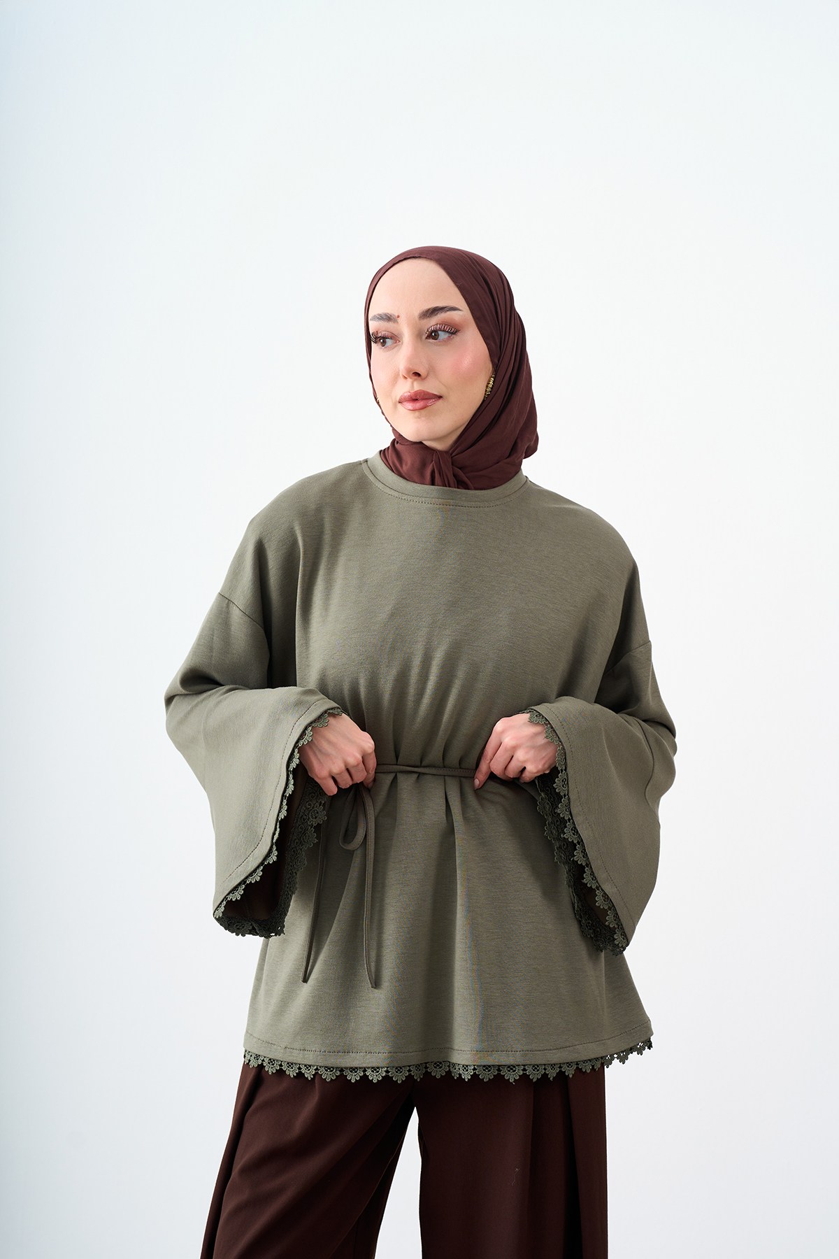 Bel Bağlamalı Dantel Detay Tunik Haki Yeşil
