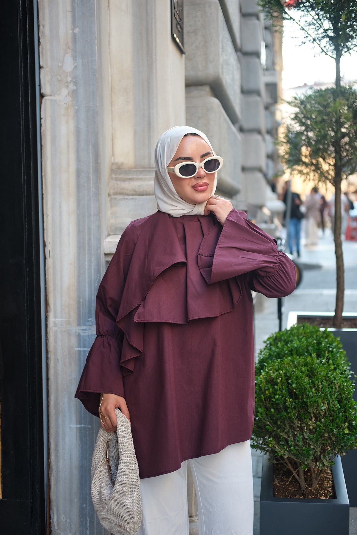 Bilek Lastik Detaylı Omuz Pelerinli Tunik Bordo