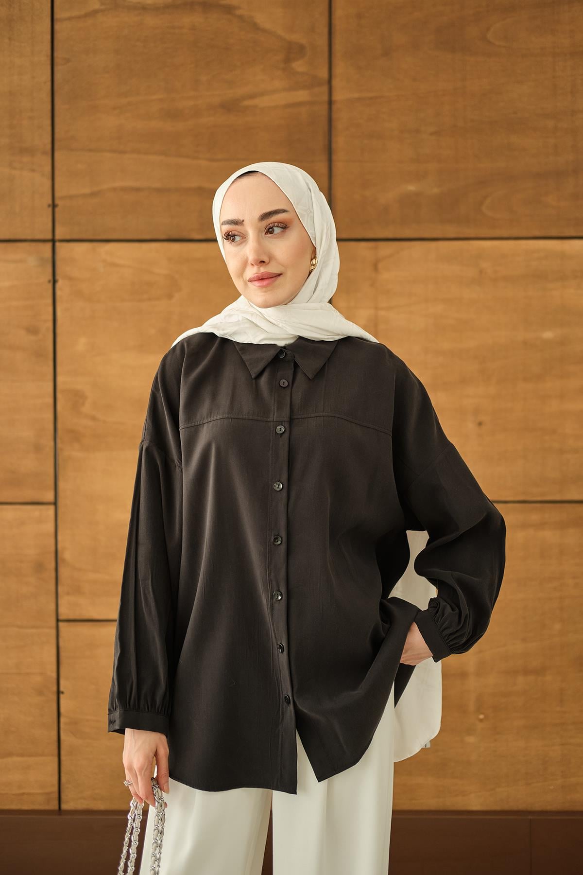 Biyeli Bel Bağlamalı Gömlek Siyah