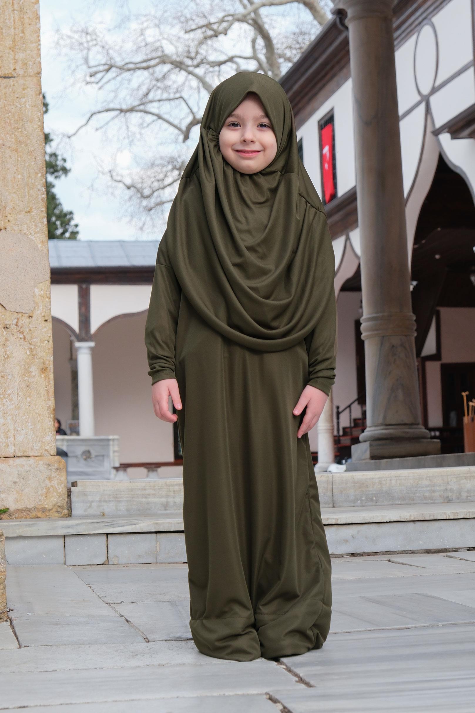 Çocuk Namaz Elbisesi Haki Yeşil