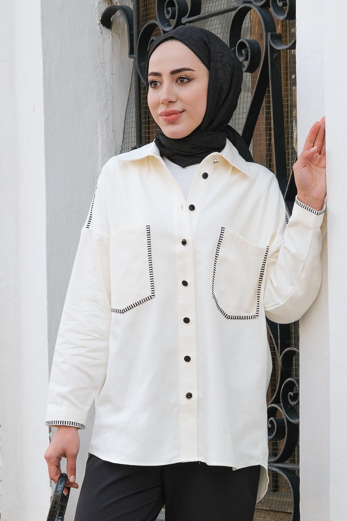 Gabardin Nakışlı Çeket Beyaz