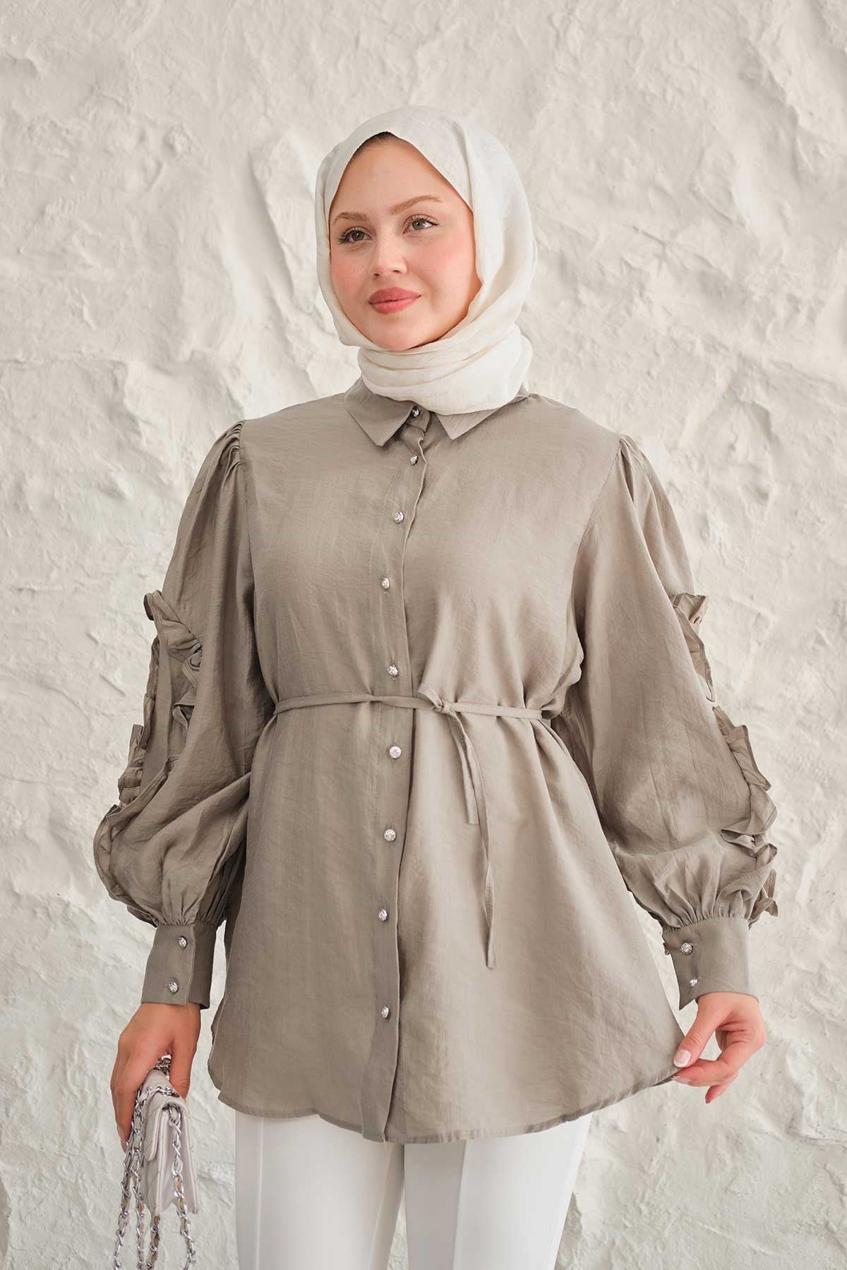 Kolları Fırfırlı Bel Bağlamalı Gömlek Vizon