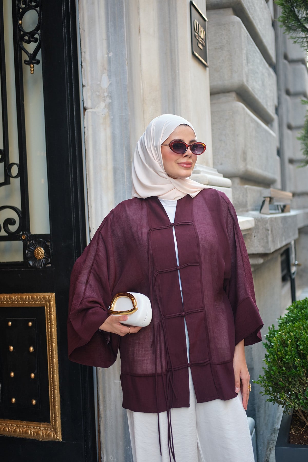 Ön Bağcık Detaylı Geniş Kol Hakim Yaka Tül Kimono Bordo