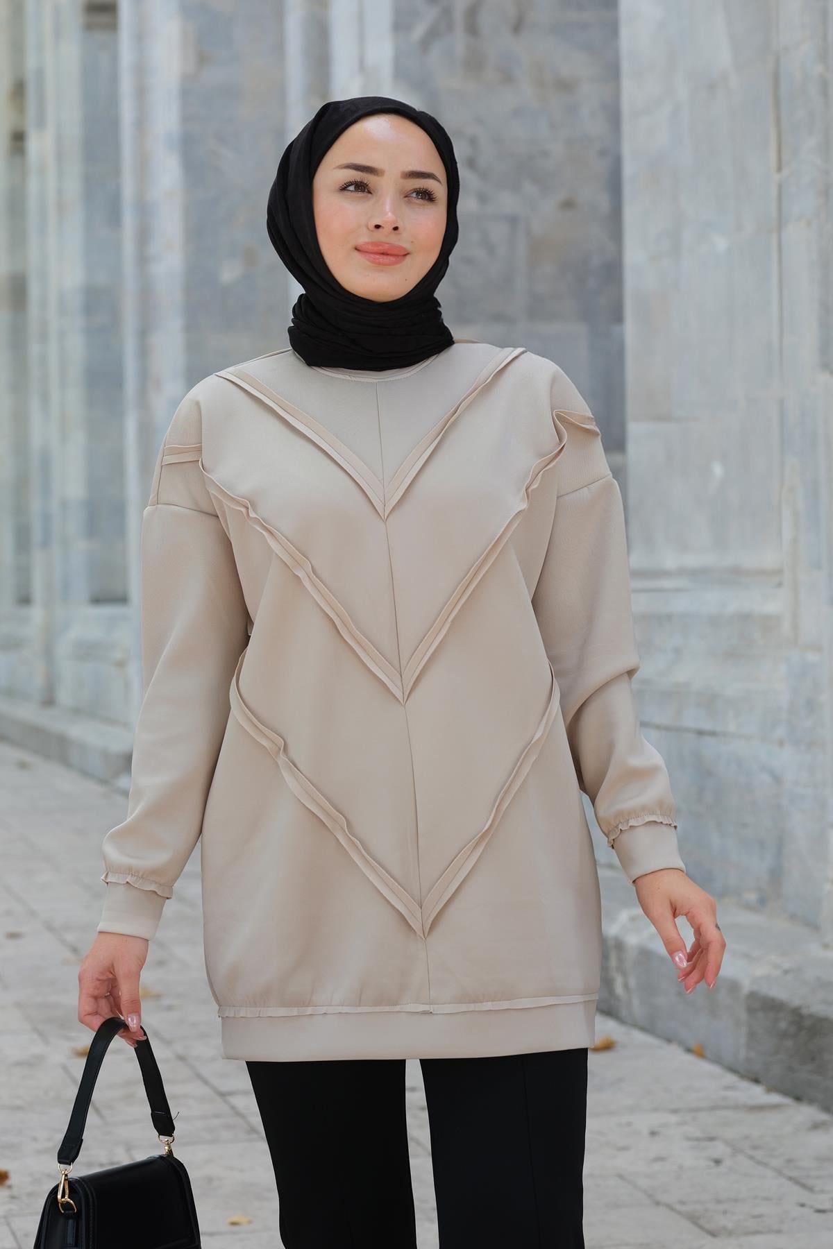 Önü V Detaylı Tunik Taş