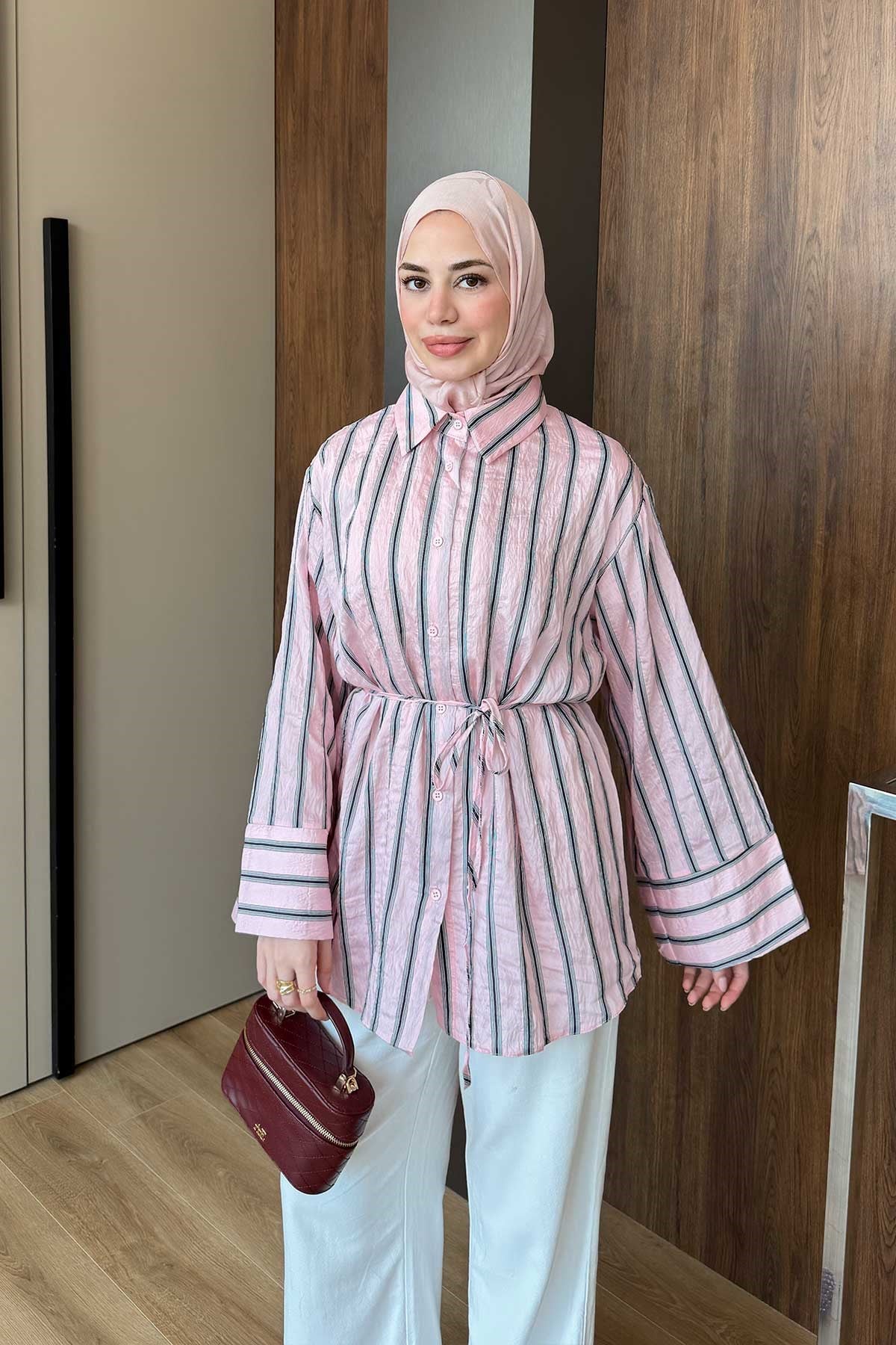 Siyah Çizgili Balon Kol Gömlek Pembe