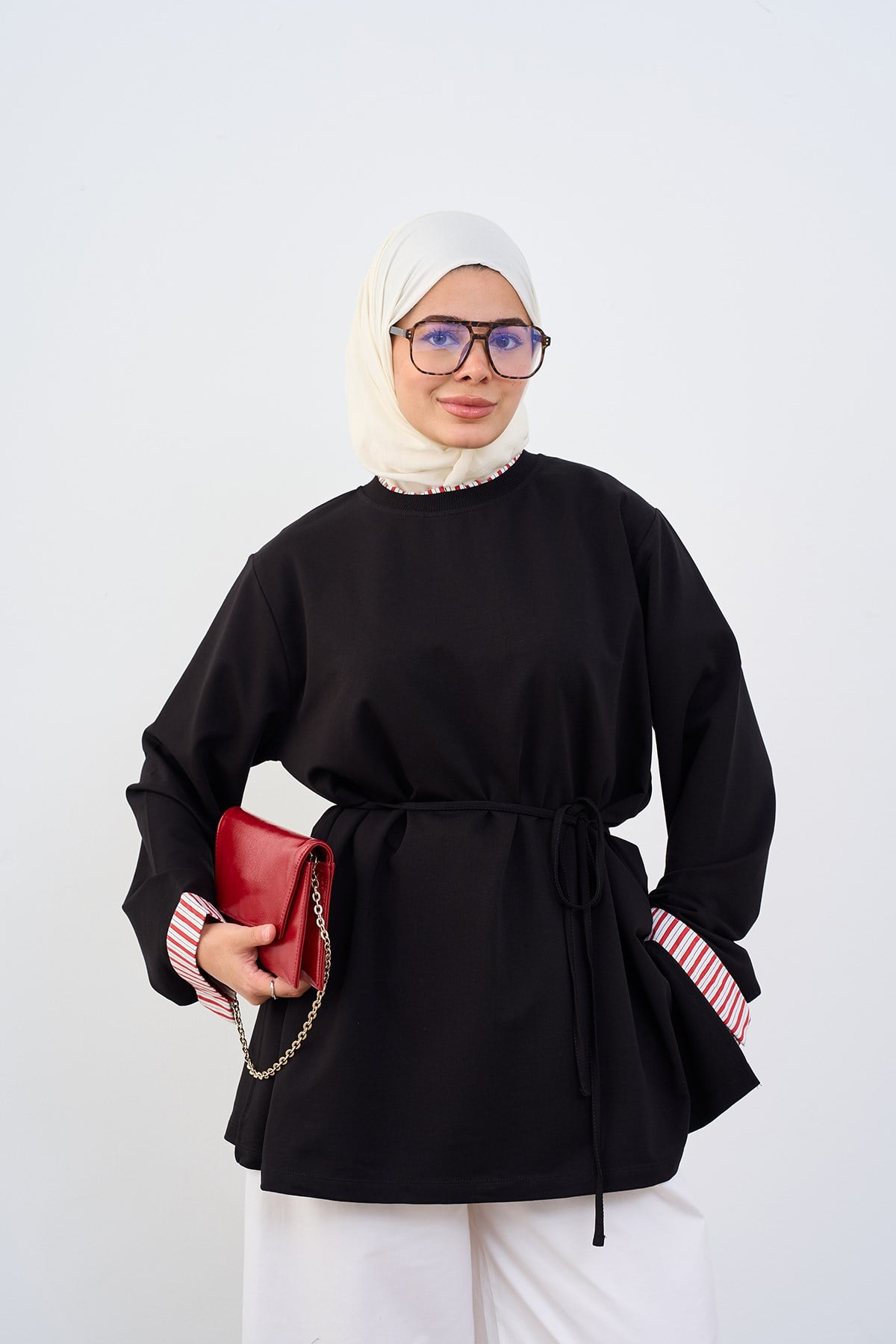Yaka Ve Kolları Çizgi Garnili Bel Bağlamalı Sweatshirt Siyah