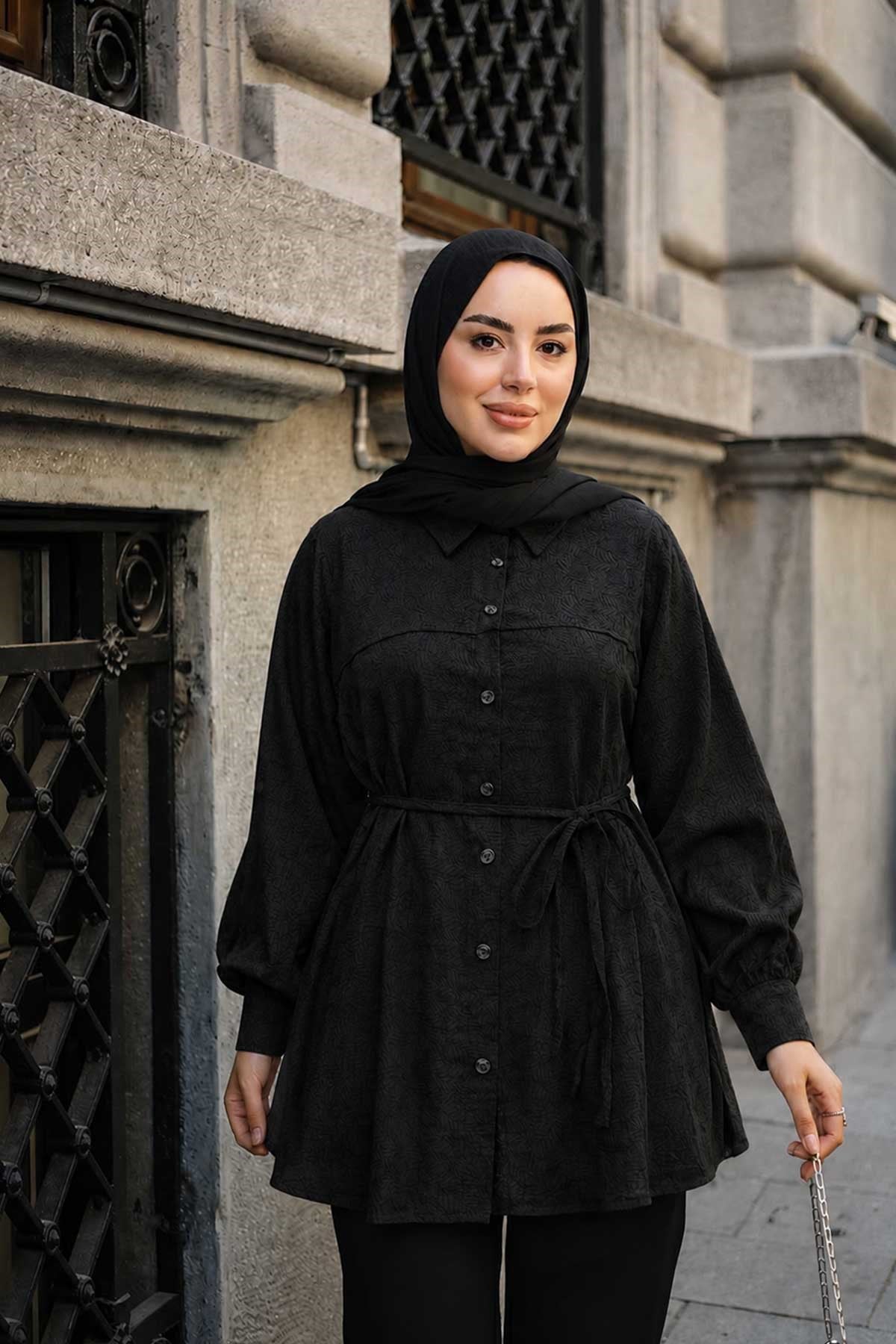 Yaprak Desenli Bel Bağlamalı Gömlek Siyah