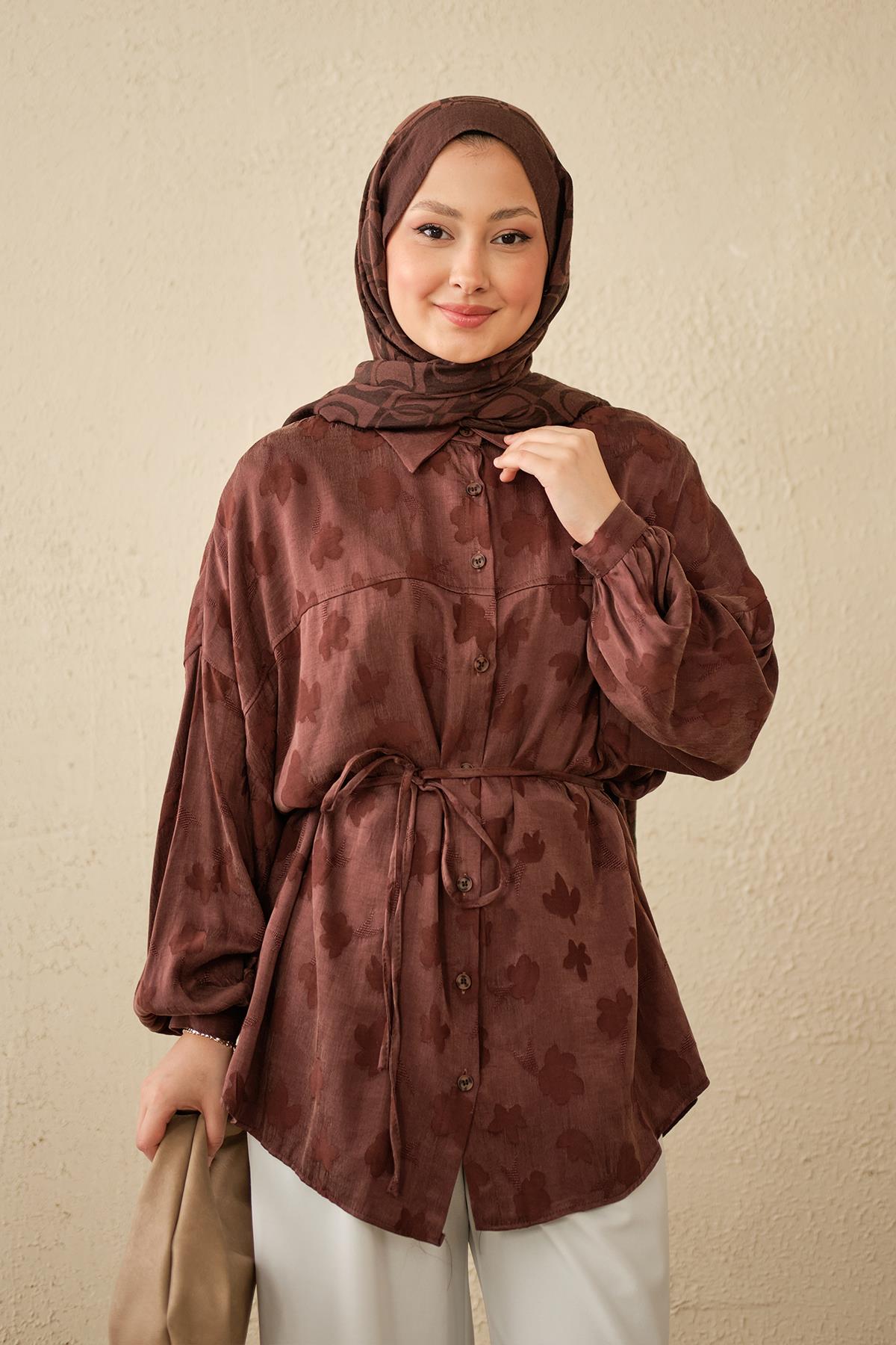 Yonca Desen Saten Bel Bağlamalı Gömlek Bordo