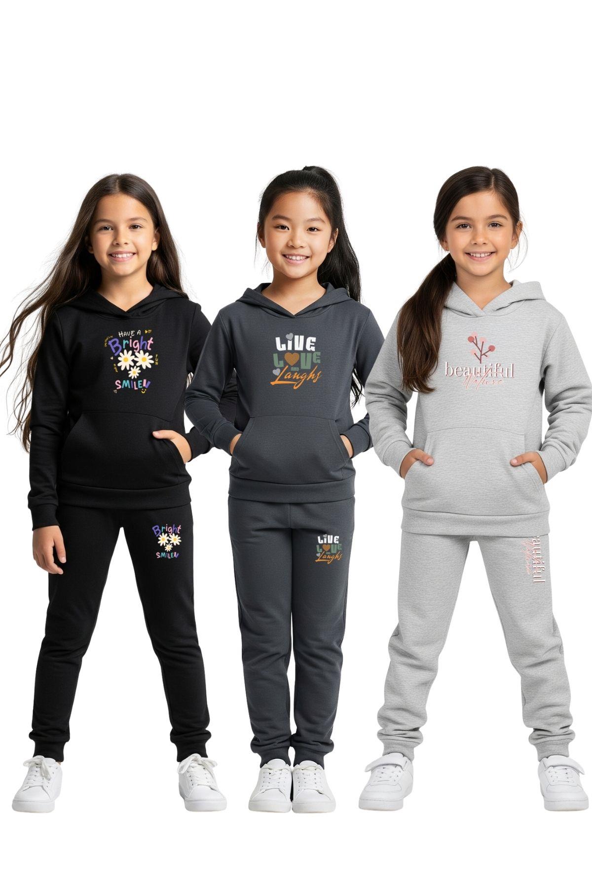 3'LÜ KAPÜŞONLU KANGURU CEPLİ BASKILI KIZ ÇOCUK EŞOFMAN TAKIMI