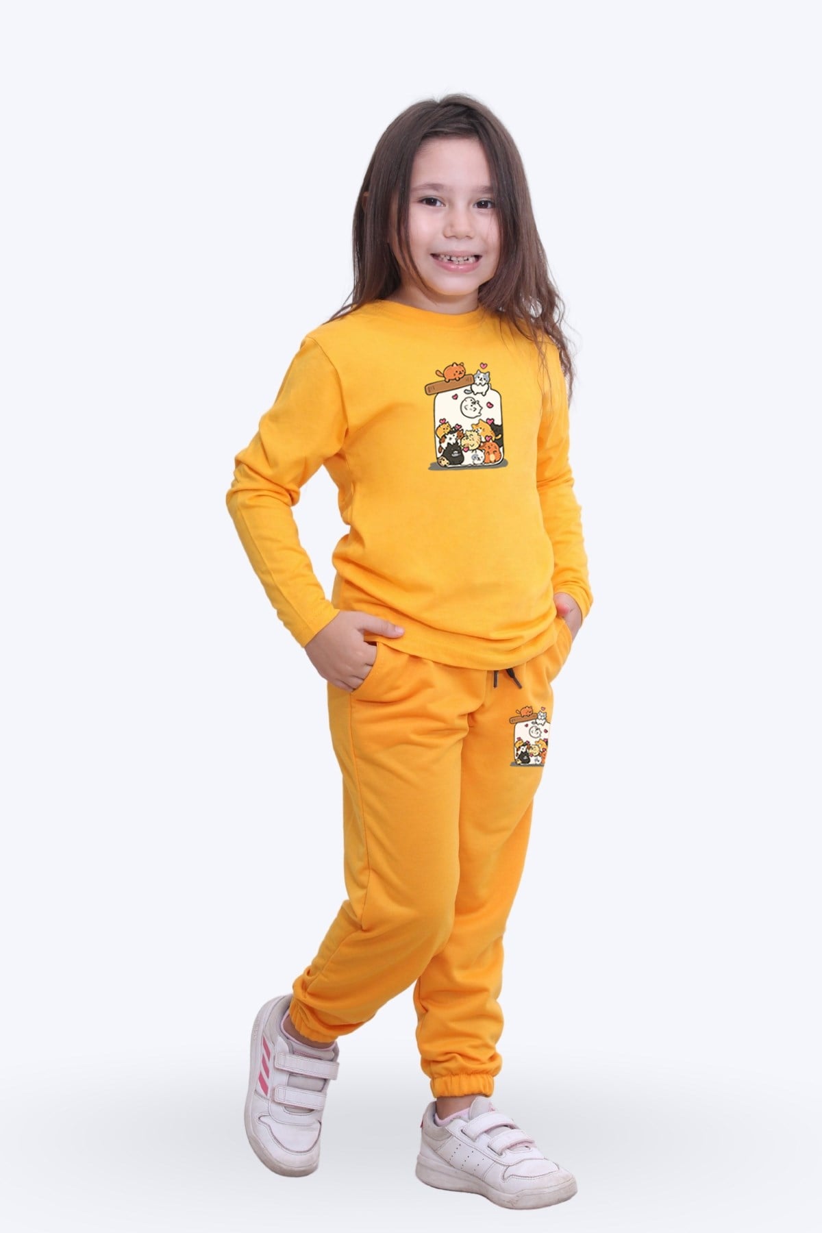 Kız Çocuk Yuvarlak Yaka Kedi Baski Detayli Alt-üst Pijama Takimi